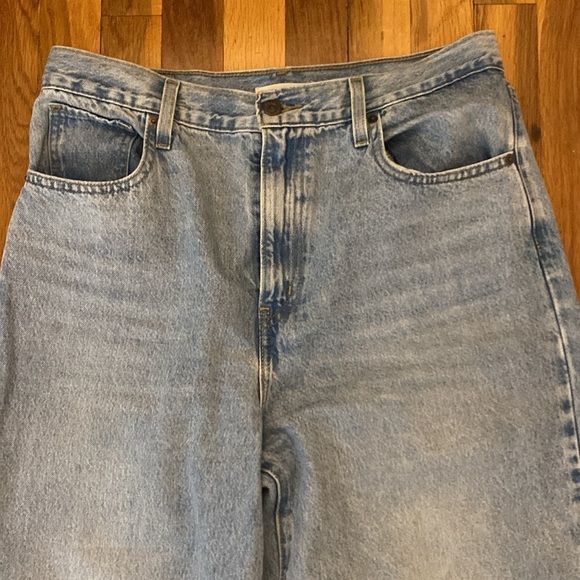 Levi’s Women’s Blue Straight Leg Jeans Size 31 - Picture 3 of 9